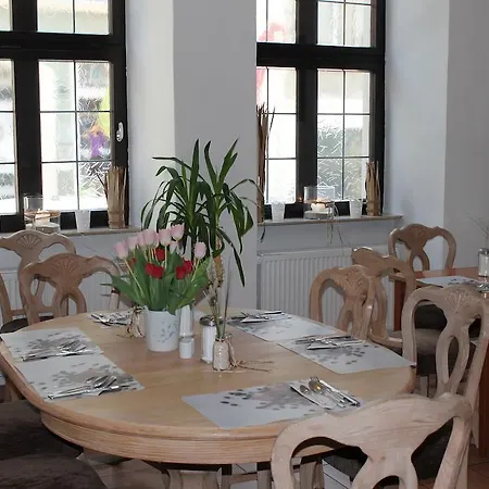Hotel Sandstern 2*