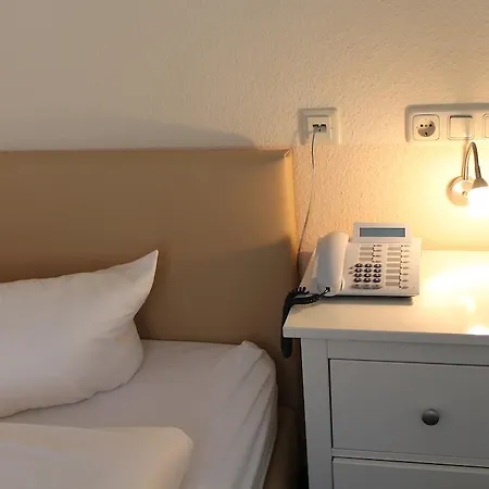 Hotel Sandstern 2*